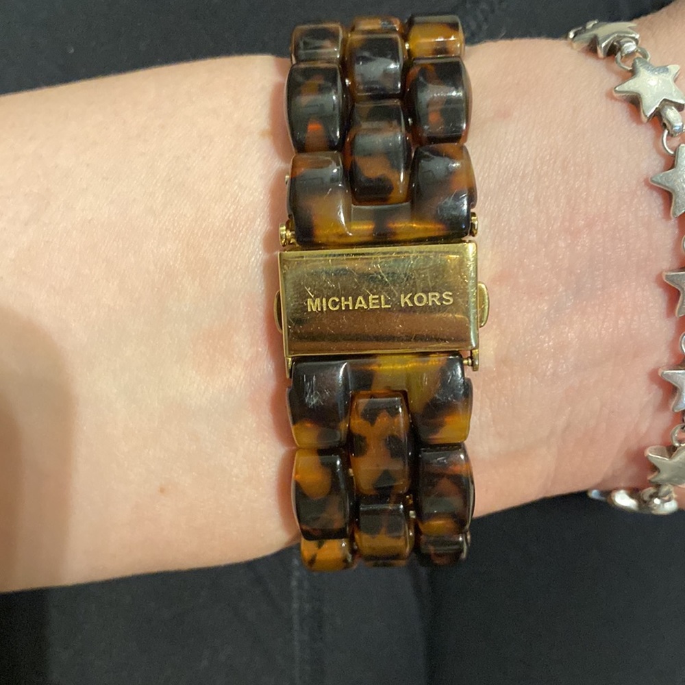 Michael Kors Turtle Shell Watch - Picture 2 of 2